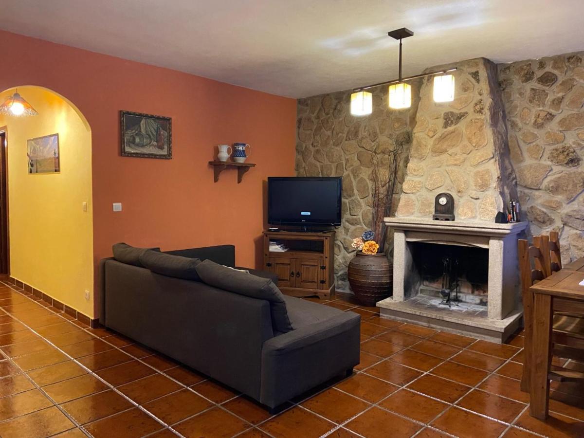 El Abigero Apartment La Fregeneda Bagian luar foto